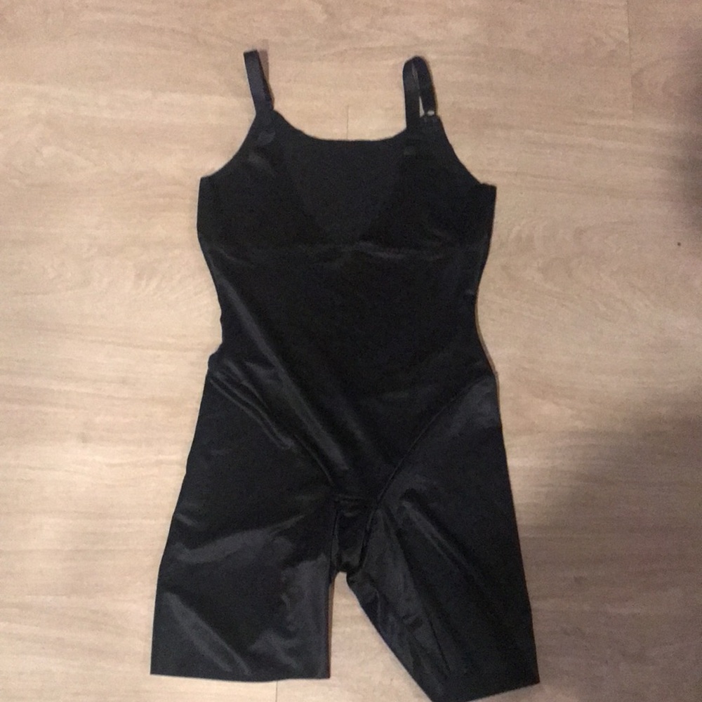 Maidenform Shapewear
